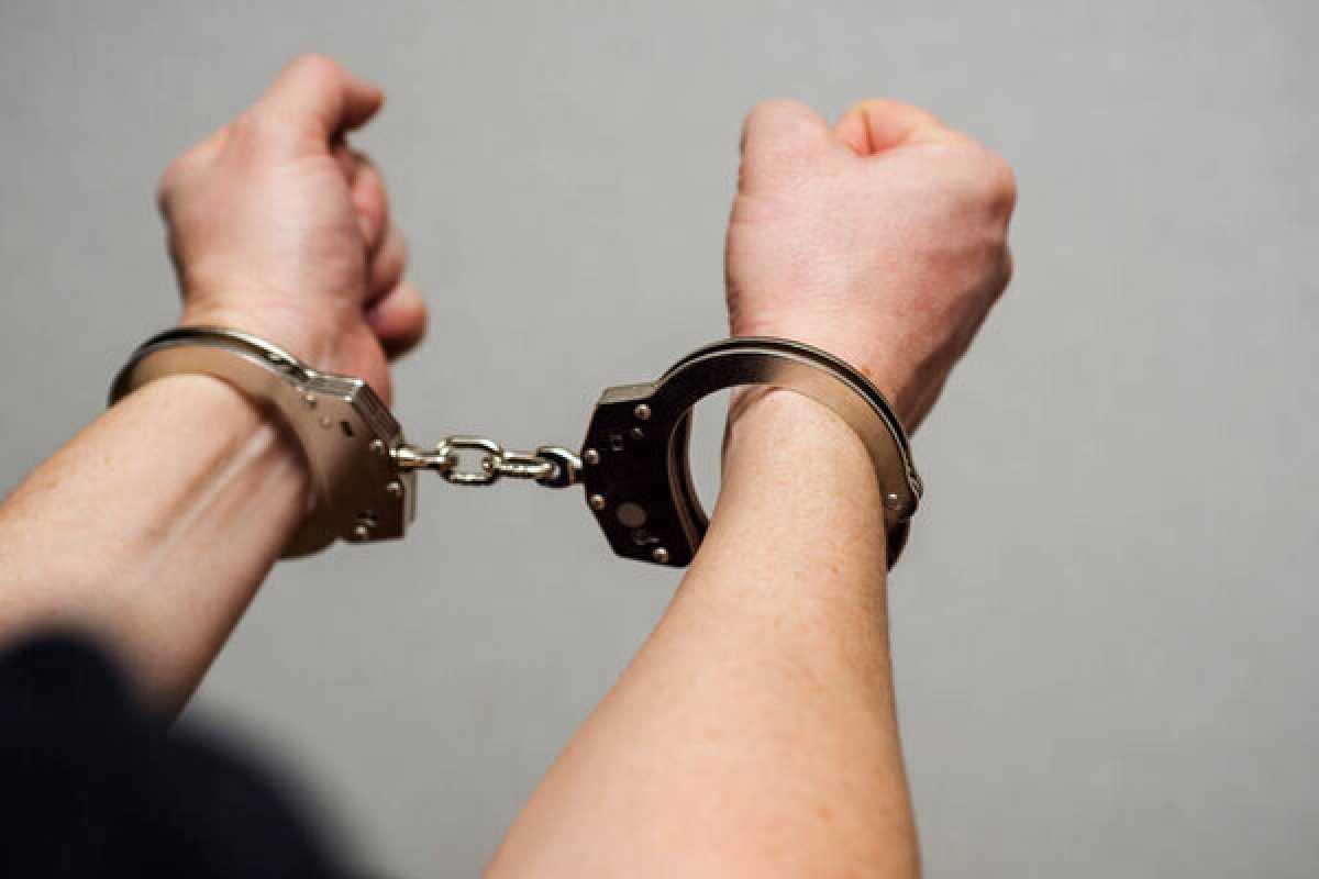 В Астане задержали мужчину, устроившего погром в торговом центре