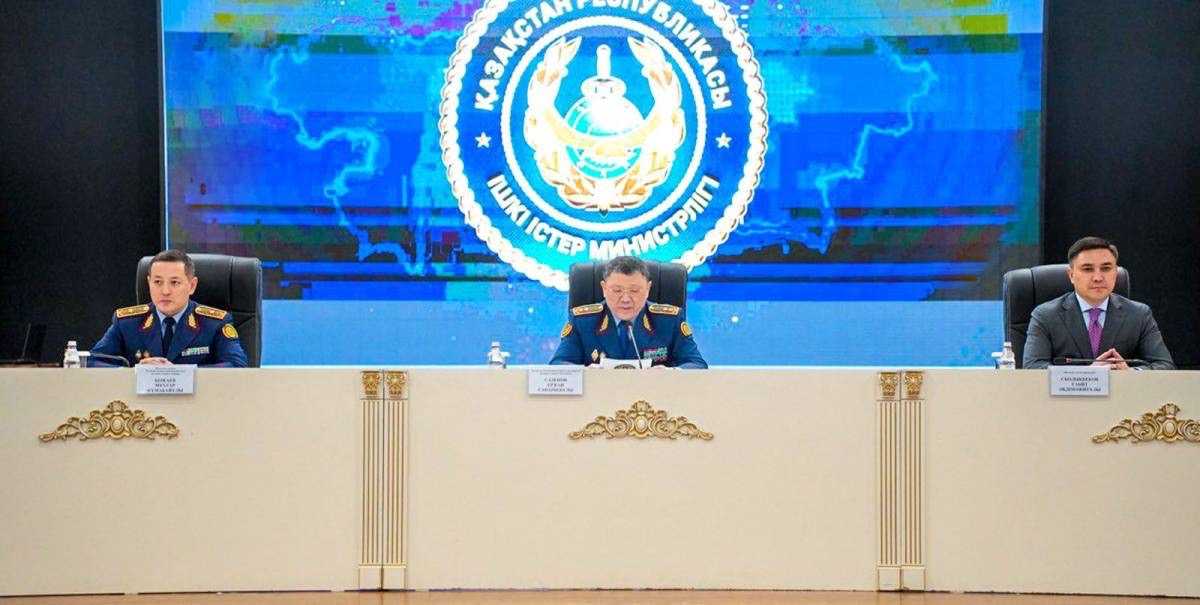 «Никаких оправданий»: глава МВД жёстко «прошёлся» по полиции Шымкента