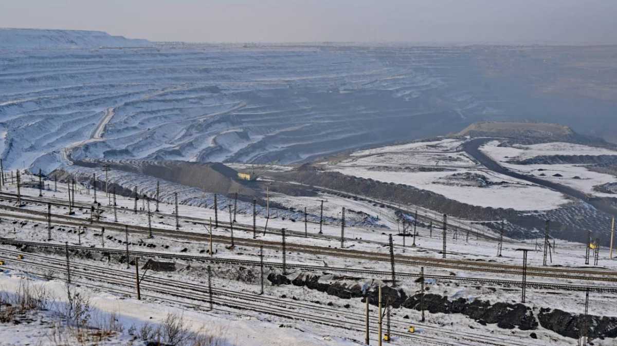 Аким Павлодарской области проверил экологическую ситуацию на угольных разрезах Экибастуза