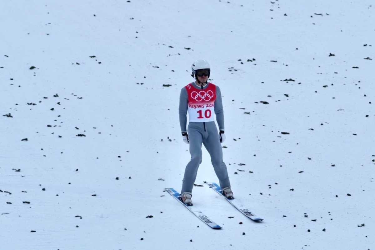 Лыжное двоеборье: казахстанец Чингиз Ракпаров стартовал на Олимпийских играх-2026