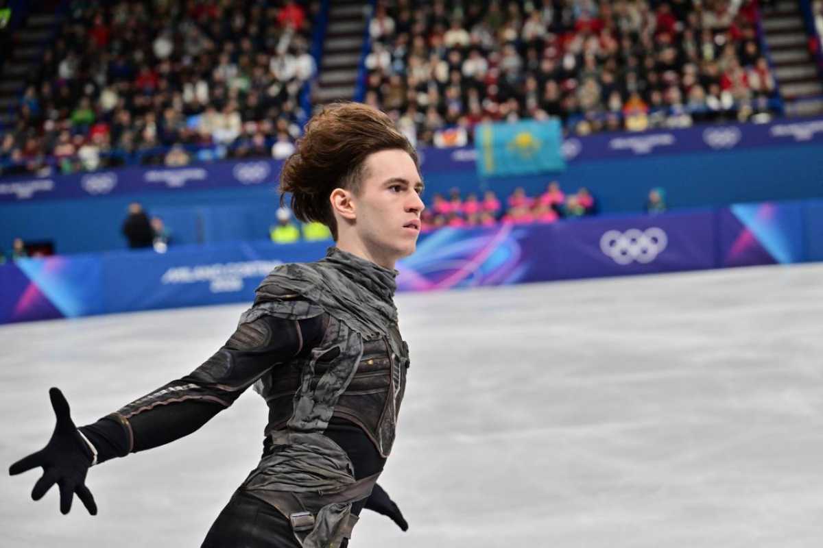 «Образ, напоминающий Тимоти Шаламе»: журнал Vogue Italia оценил костюм Михаила Шайдорова