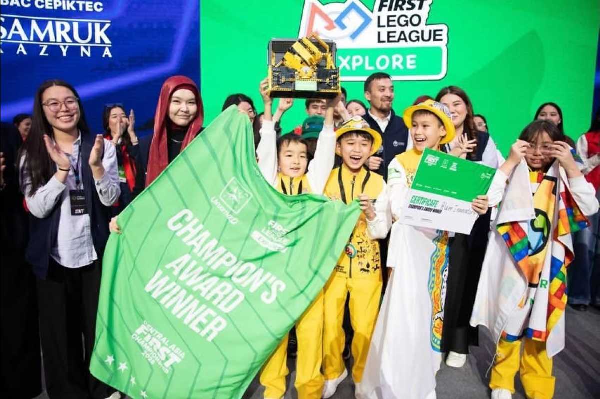 Школьники из Алматы победили на международном чемпионате по робототехнике