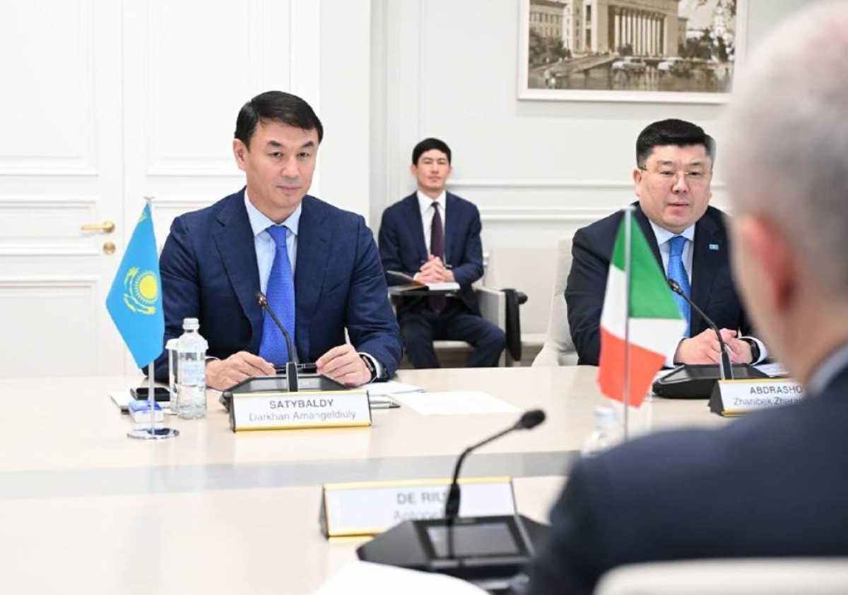 Аким Алматы обсудил перспективы сотрудничества с послом Италии