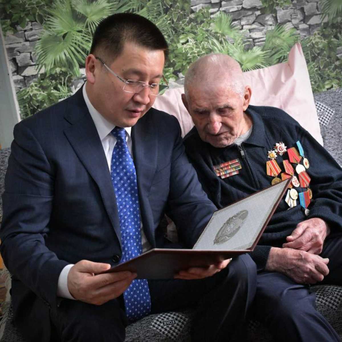 Сегодня свой 100-летний юбилей отмечает ветеран Великой Отечественной войны Василий Григораш