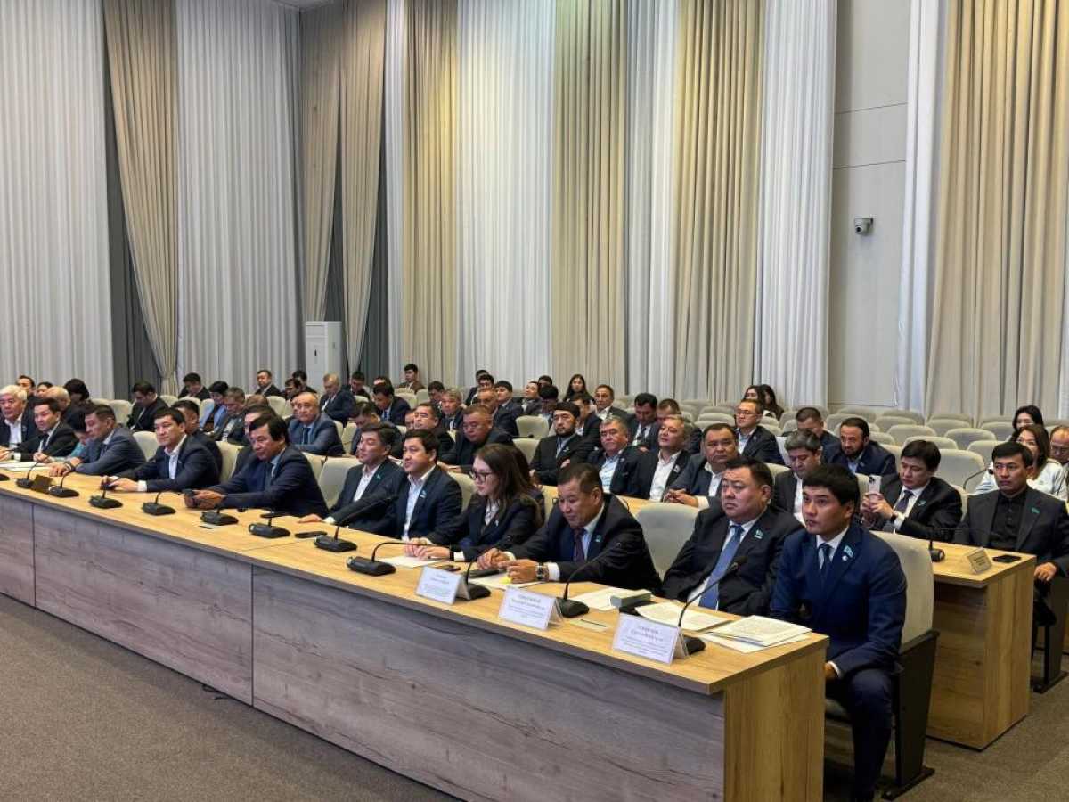 В Туркестанской области прошла XXI сессия областного маслихата VIII созыва