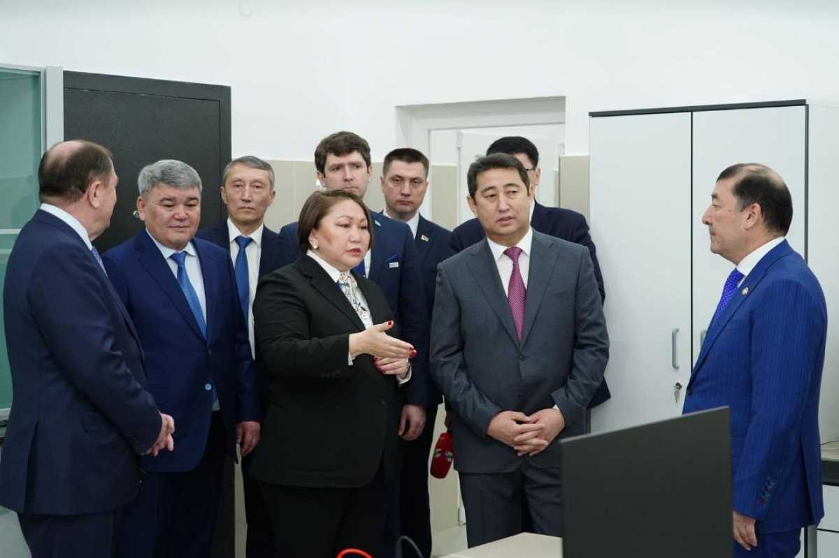 Айдарбеку Сапарову презентовали первый в Казахстане агротехнопарк