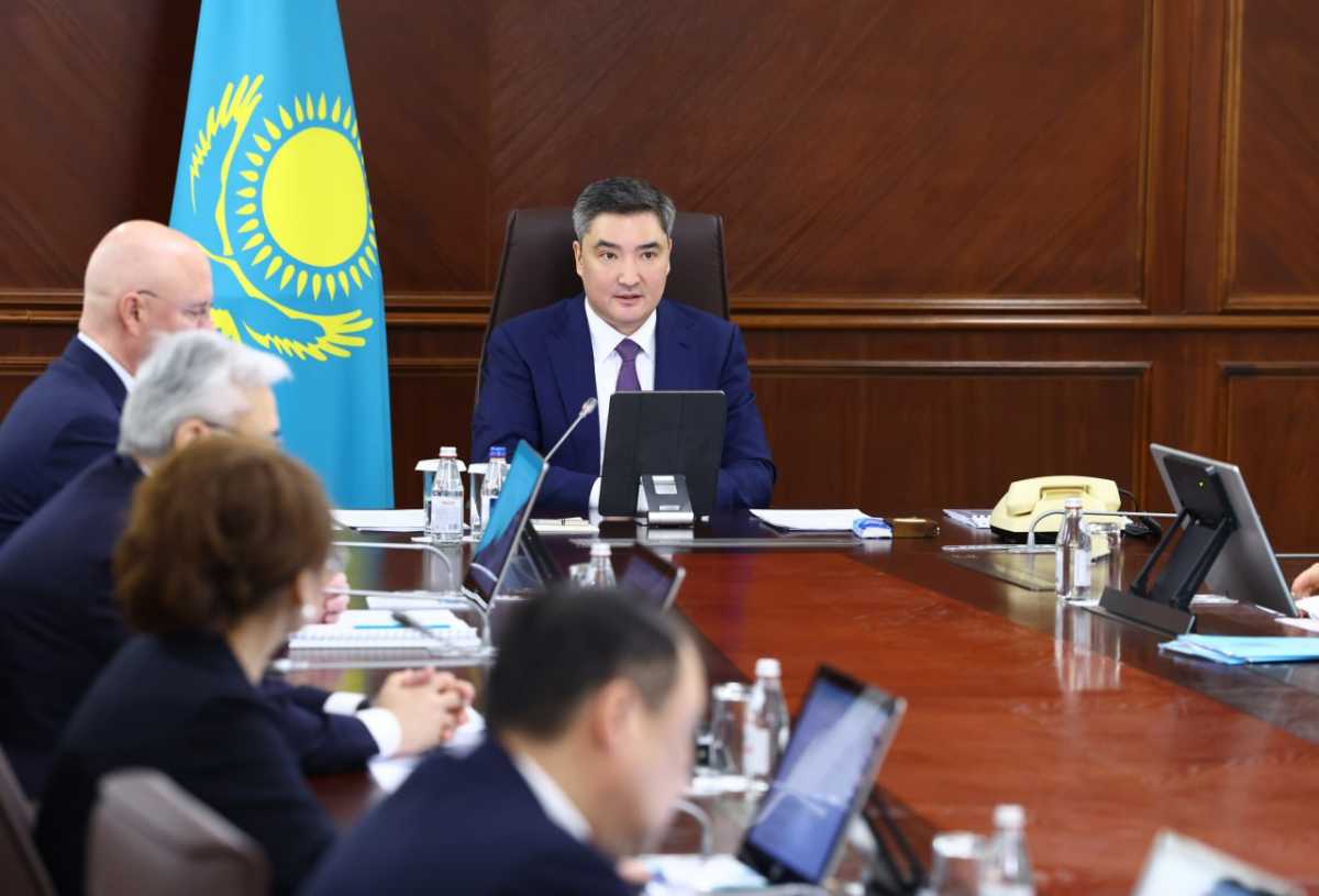 Безопасность и комфорт: Бектенов поручил равномерно открывать придорожные сервис-центры для водителей