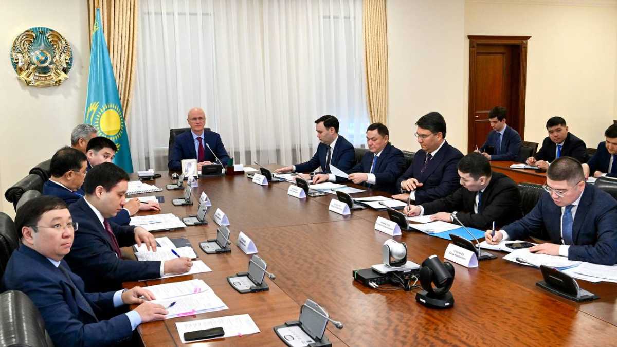 Скляр провёл заседание Совета по привлечению инвестиций