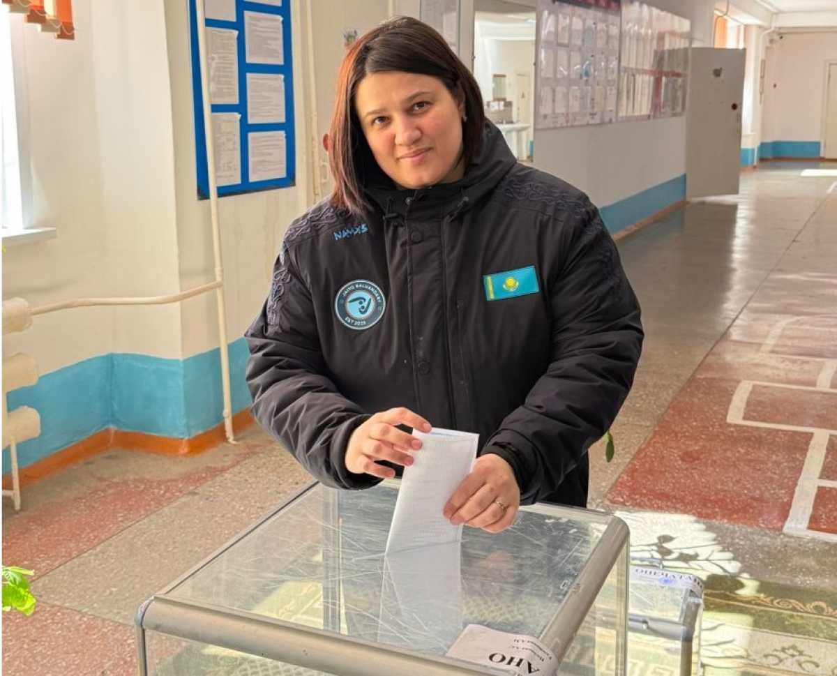 Бронзовый призер Олимпиады Екатерина Ларионова проголосовала на референдуме в Уральске