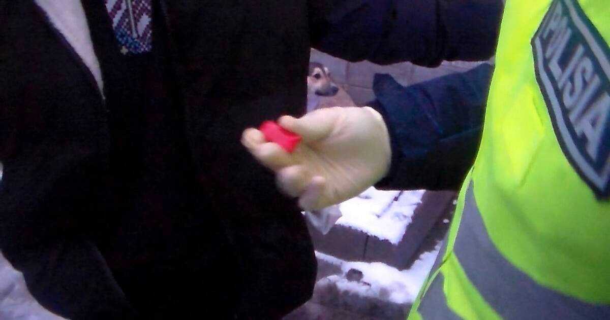 Закладчика «синтетики» задержали в Алматы