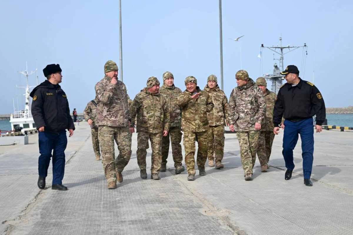 Начальник Генерального штаба проверил боеготовность кораблей Военно-морских сил