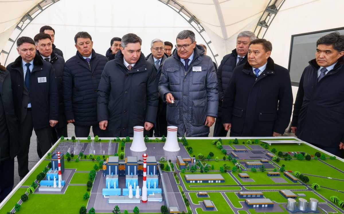 Бектенов ознакомился с ходом строительства ТЭЦ в Кокшетау