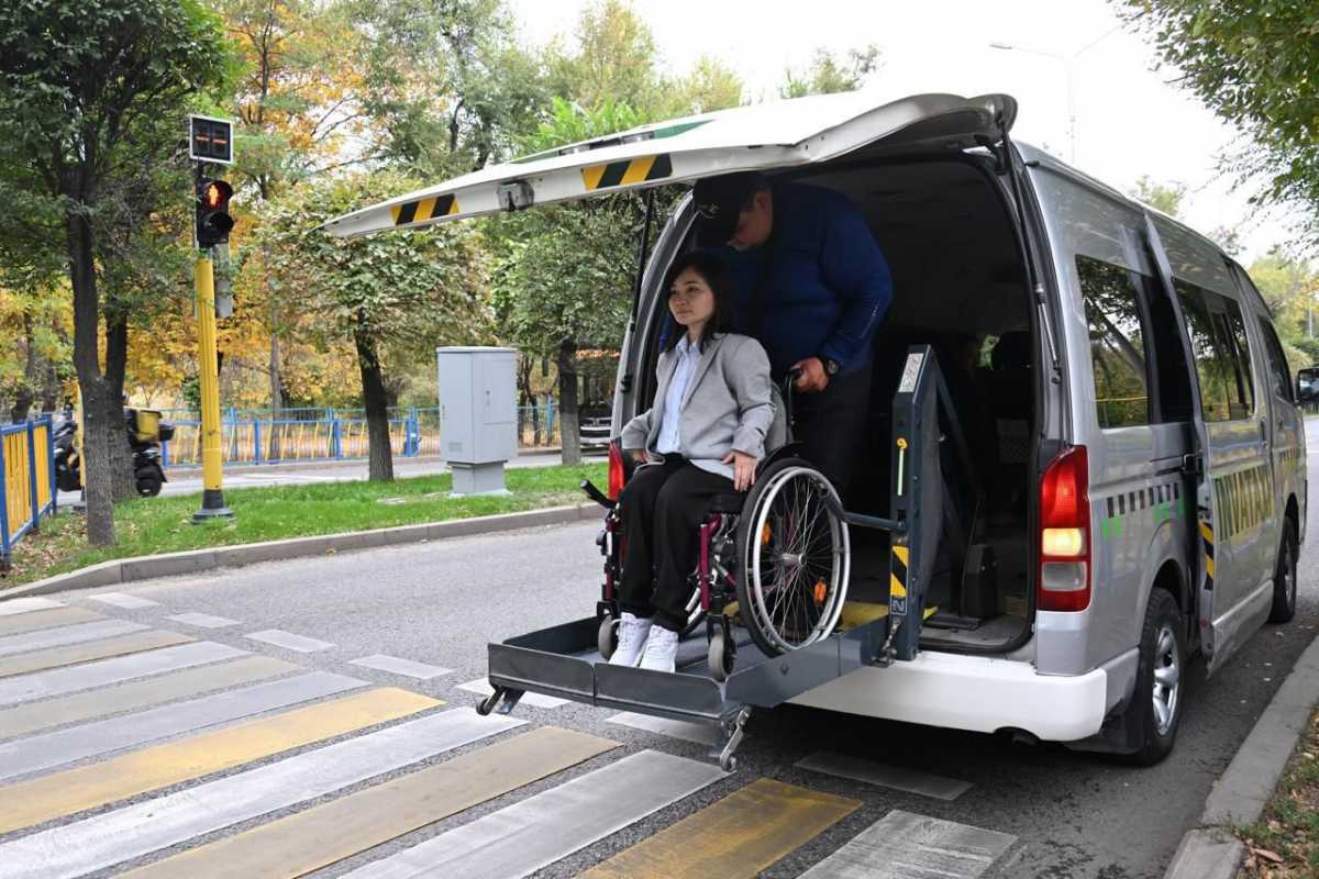 В Алматы в день референдума организованы бесплатный проезд в транспорте и подвоз к избирательным участкам