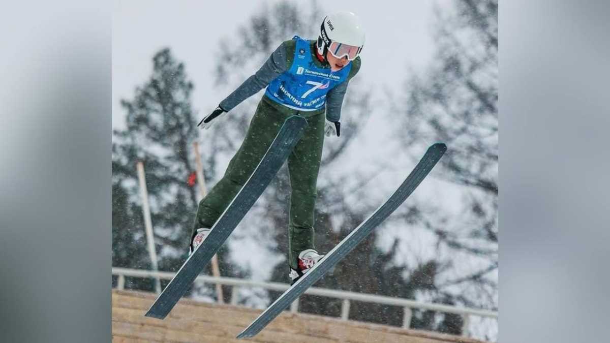Казахстанцы завоевали две медали на турнире по прыжкам на лыжах с трамплина в Польше
