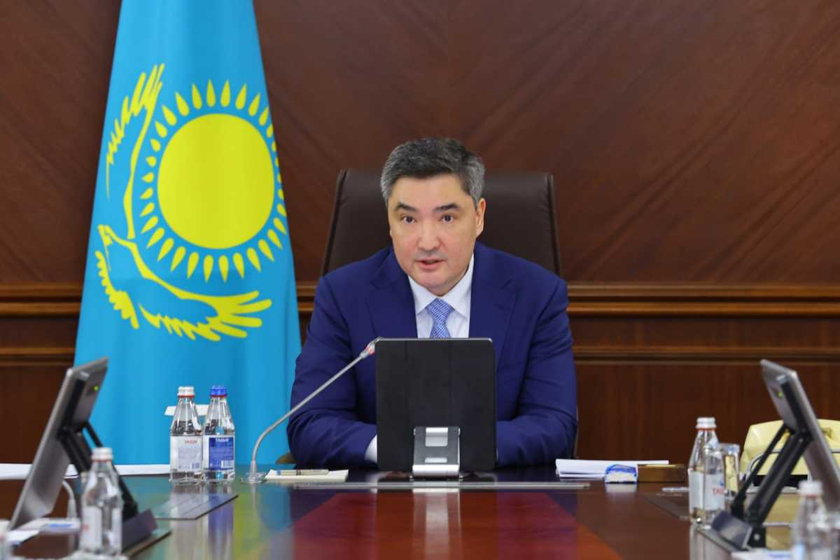 Нормы новой Конституции создают прочную базу для поступательного развития государства и общества – Бектенов