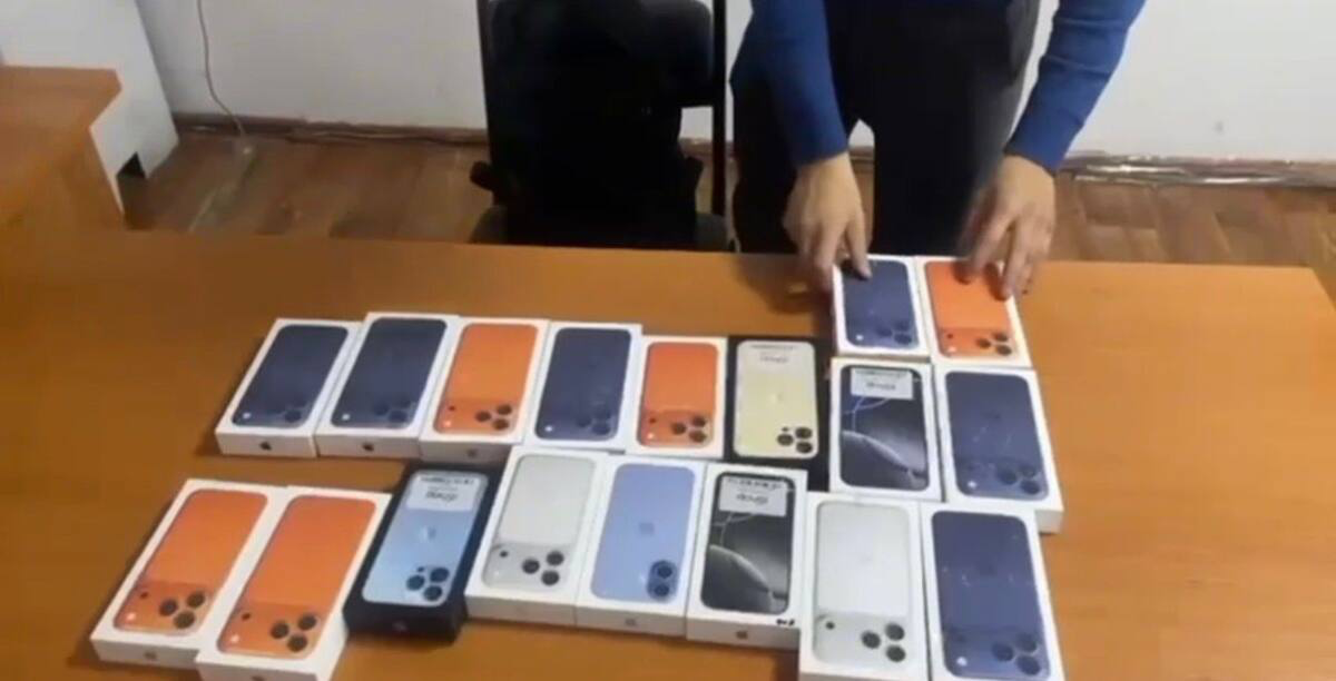 Смартфоны на 15 млн тг похитили из магазина в Актобе: задержан подозреваемый