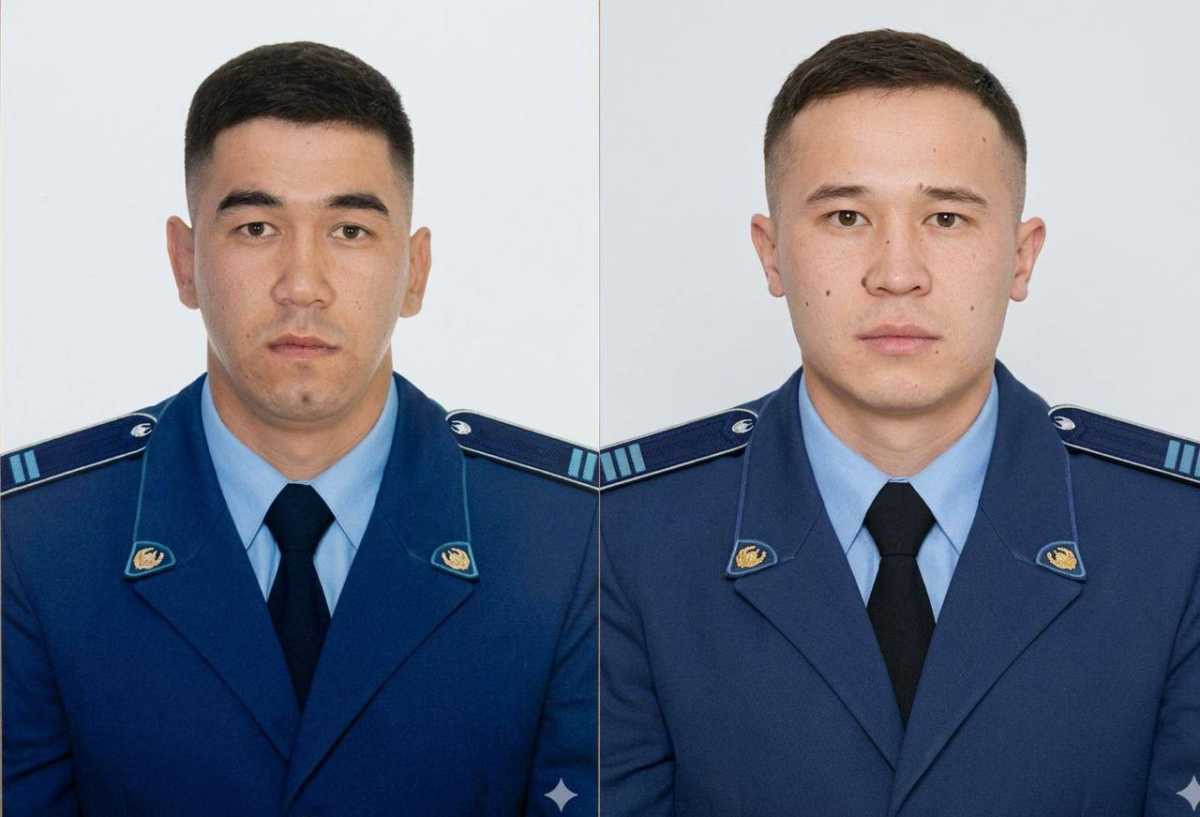 Полицейские спасли рыбаков, провалившихся под лёд в Костанайской области