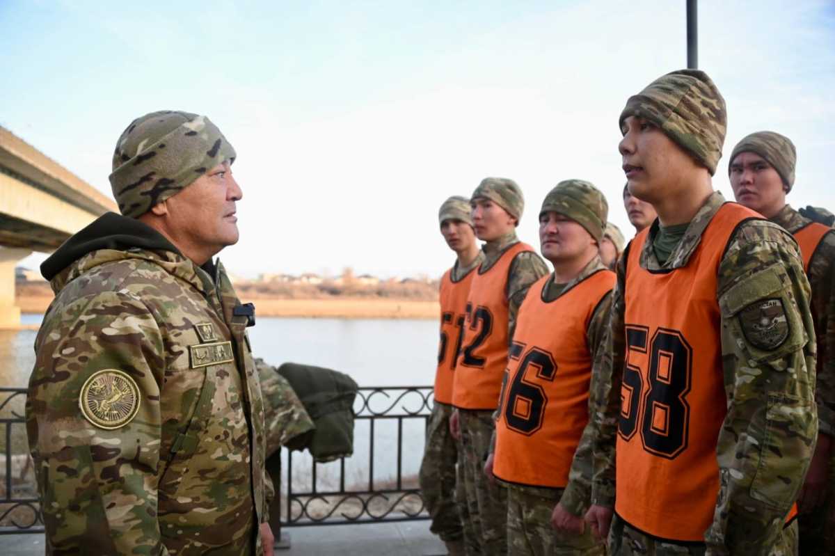 Комиссия Генштаба проинспектировала воинские части на западе Казахстана