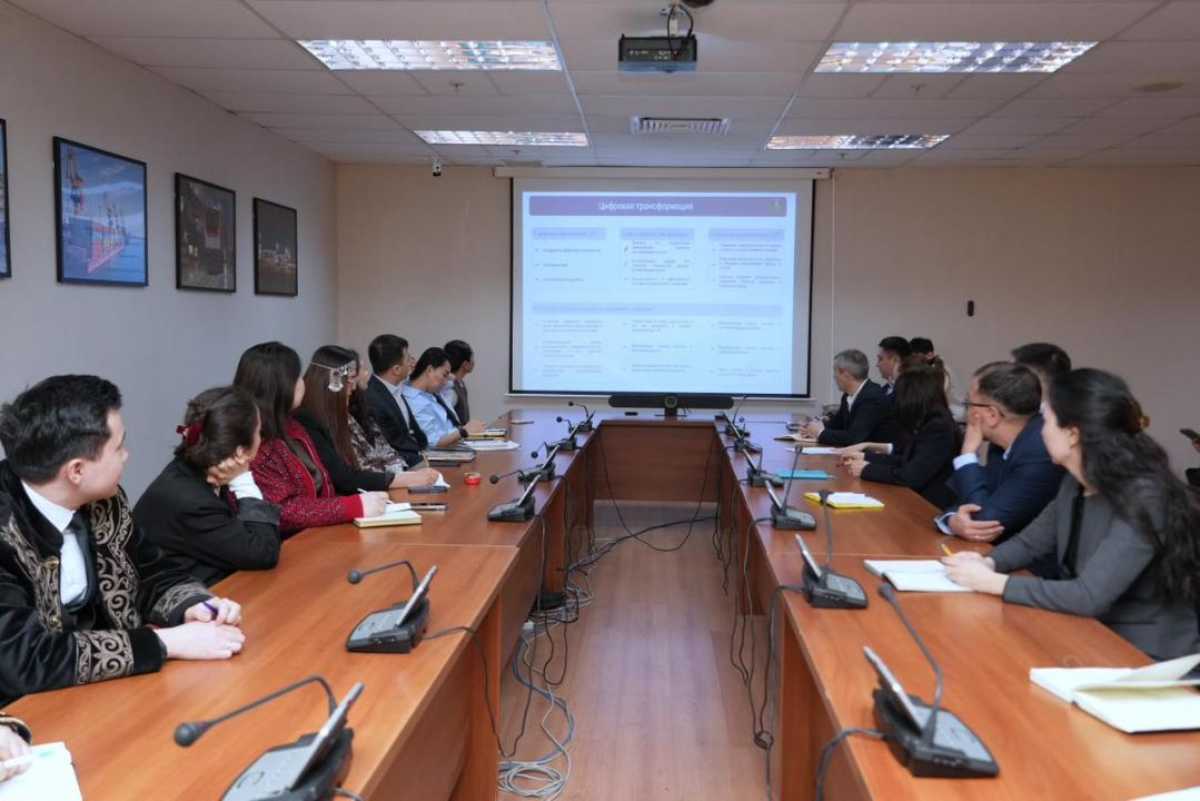 От автодорог до логистики: Минтранс нацелен перевести отраслевые сервисы в цифровой формат