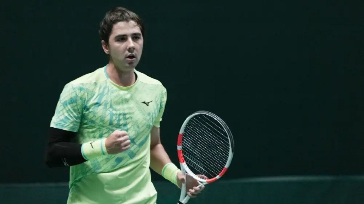 Казахстанец сенсационно победил девятую ракетку мира в Майами