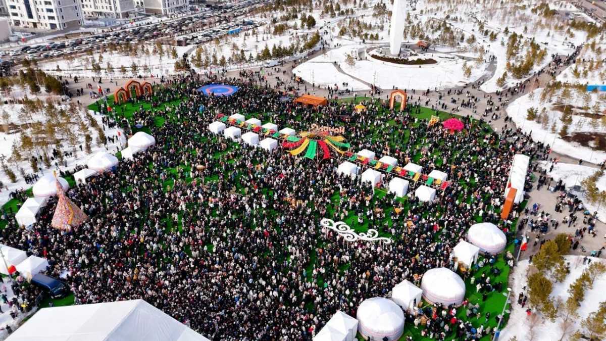 Празднование Наурыза в Астане продолжается