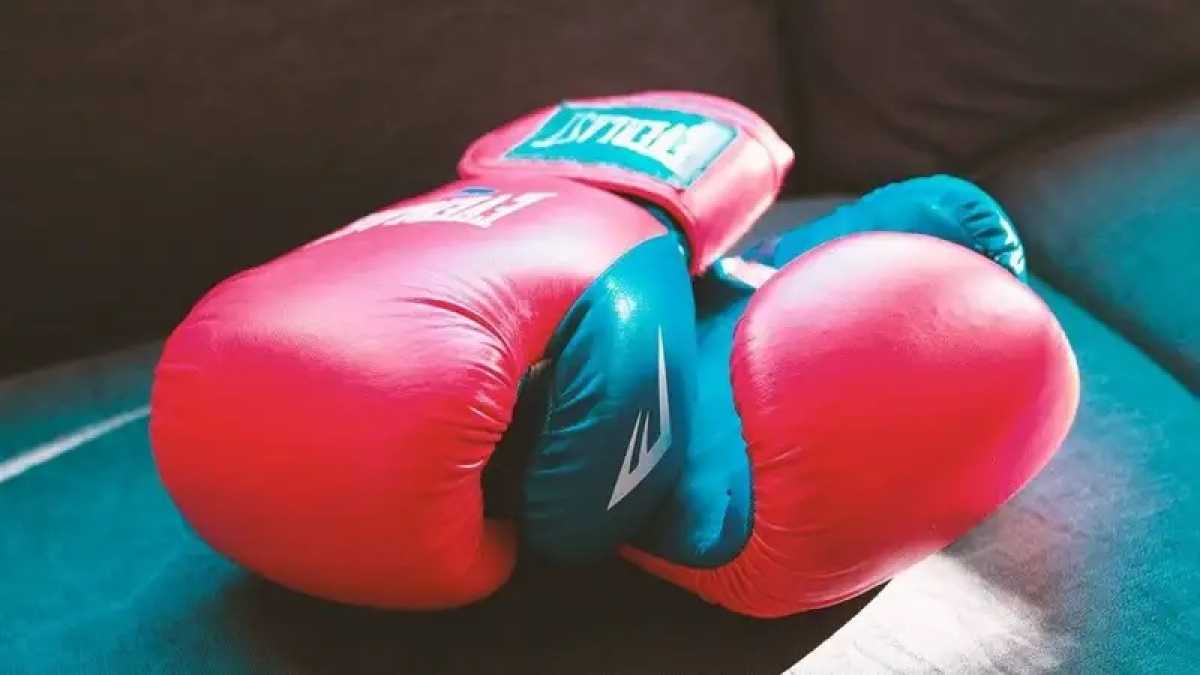 Казахстанский боец нокаутировал соперника в Ереване