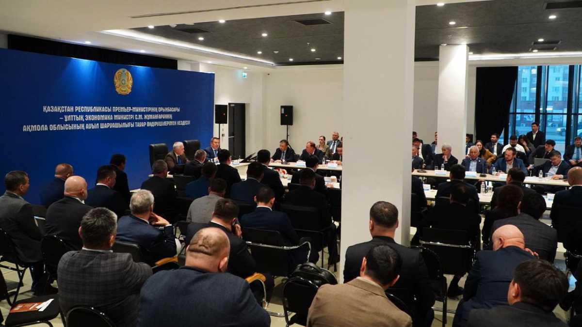 От переработки мяса до глубокой переработки курятины: Жумангарин посетил предприятия «Алтын Қазық» и IL-TOV