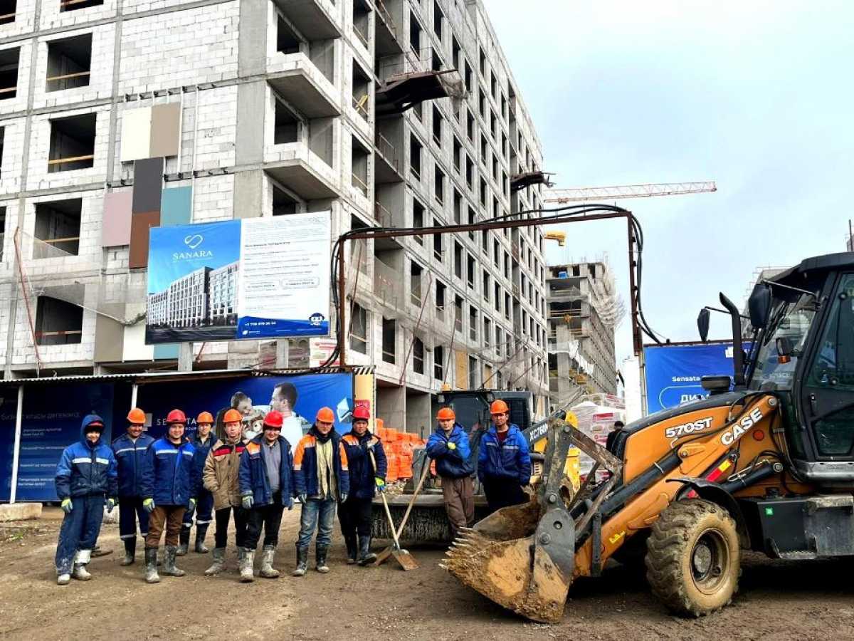 «Таза Казахстан»: порядка 7 тыс. столичных строителей присоединились к экологической акции