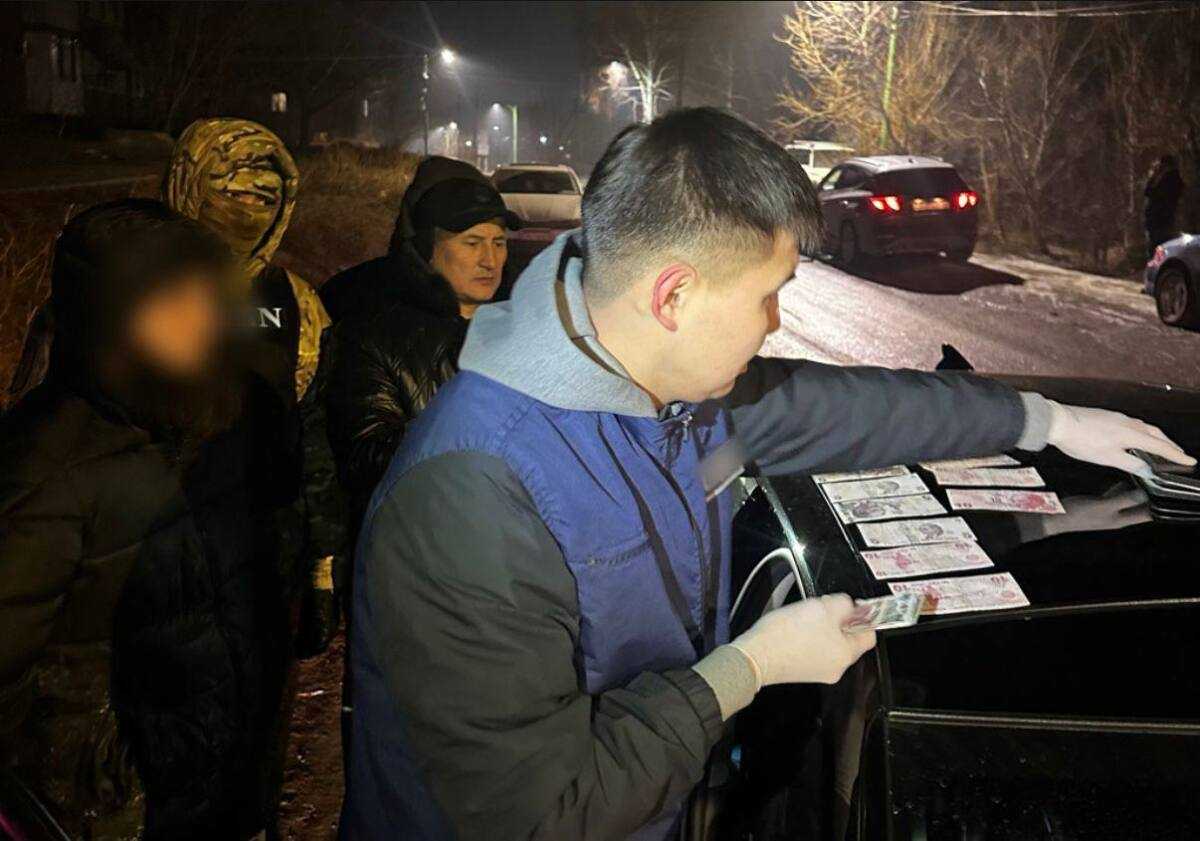 Запрос вырос вдвое: в ВКО задержали подозреваемого в вымогательстве