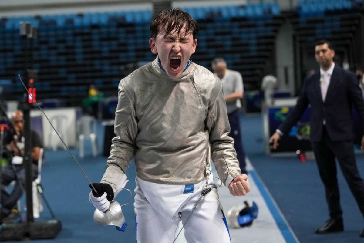 Казахстанский фехтовальщик Нурмухаммед Жайлыбай завоевал «бронзу» юниорского чемпионата мира