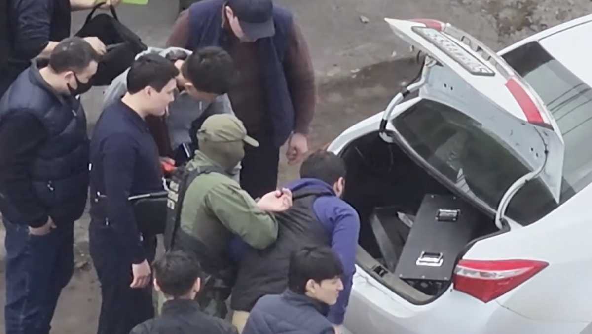 До 100 тысяч SMS в час: в Казахстане пресекли крупную фишинговую схему