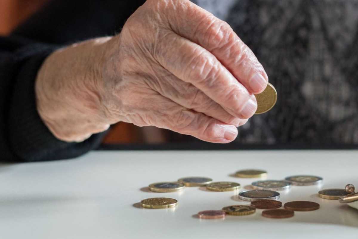 Повышение пенсий и пособий: сколько получат казахстанцы в 2027 году?