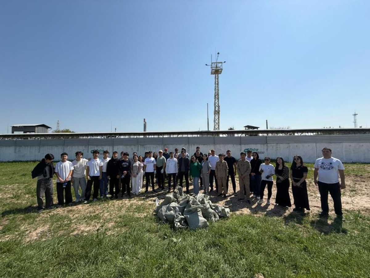 Молодёжь Шымкента приняла участие в экологической акции «Таза Казахстан»