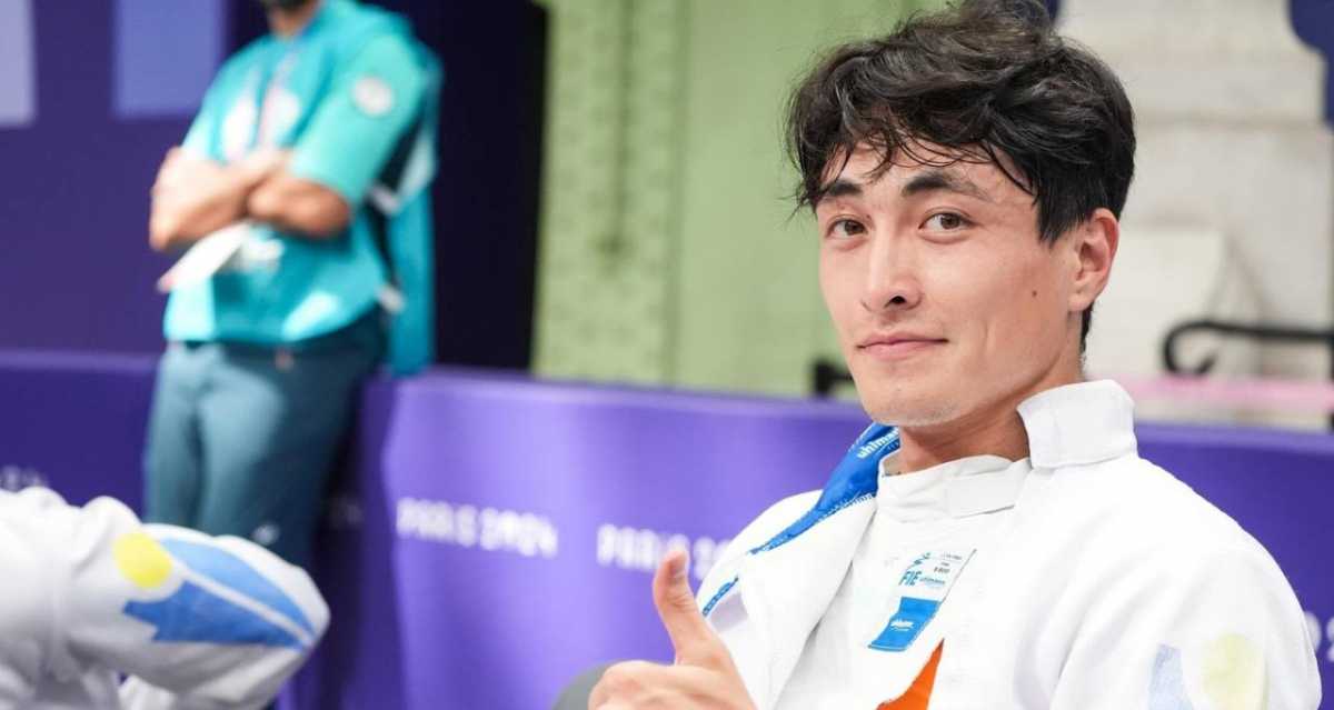 Казахстанец Ерлик Сертай завоевал серебряную медаль на Гран-при по фехтованию в Венгрии