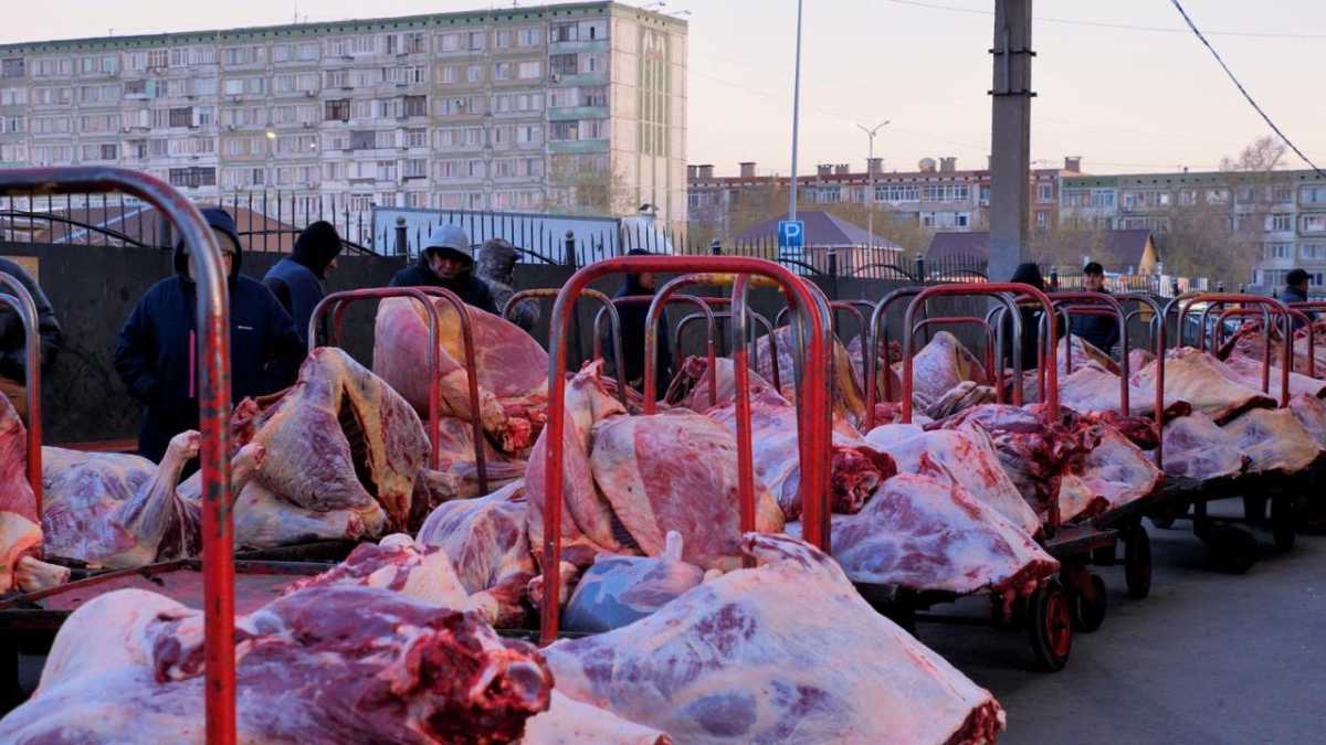 Контроль за ценами на социально значимые продукты усилили в Астане