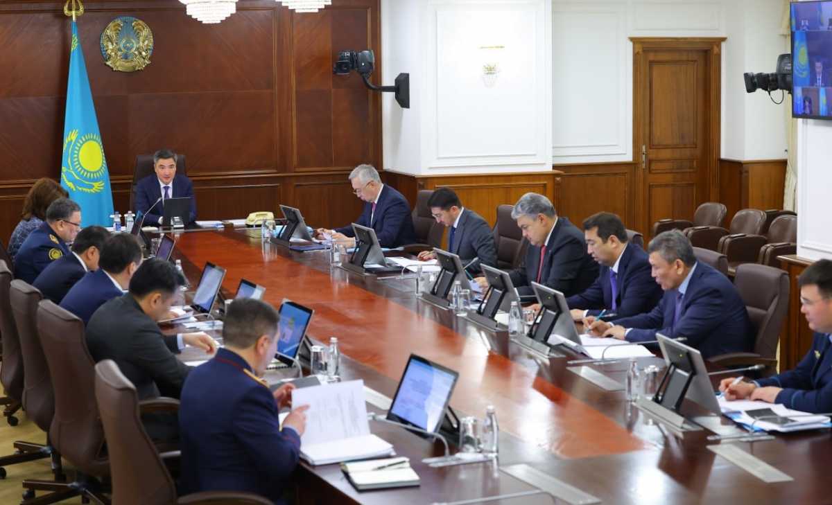 «Чёткие правила игры»: как изменят миграционную политику в Казахстане