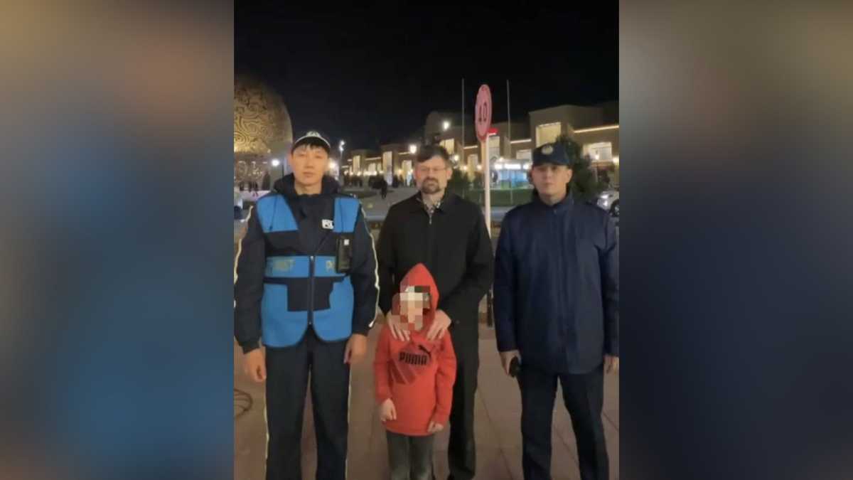 Инцидент у мавзолея Ходжи Ахмеда Яссауи в Туркестане: американец обратился в полицию