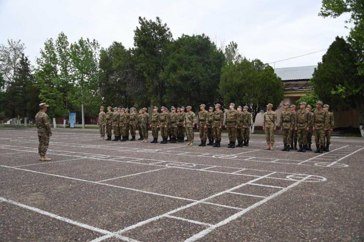 В Туркестанскую область прибыли призывники из регионов