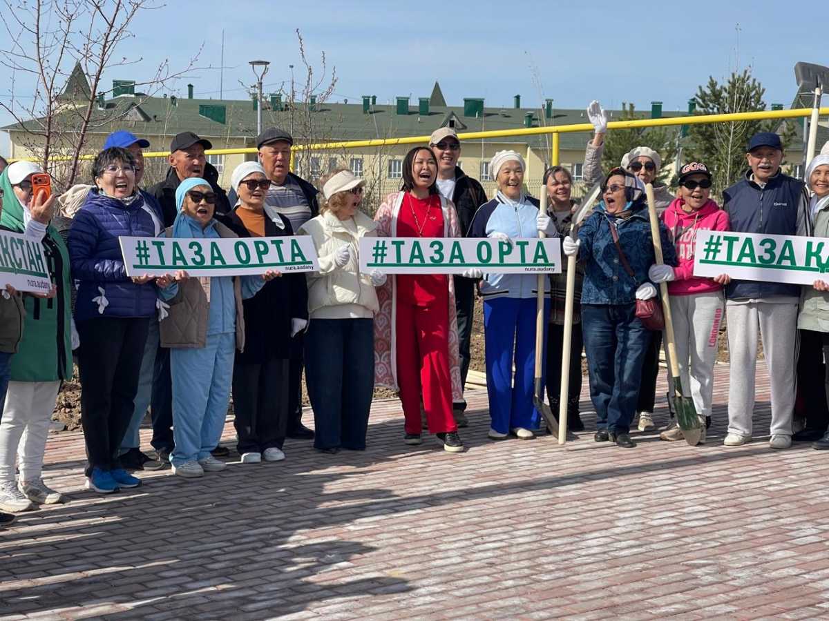 Более 400 деревьев высадили в жилом массиве Уркер в рамках акции «Таза Казахстан»