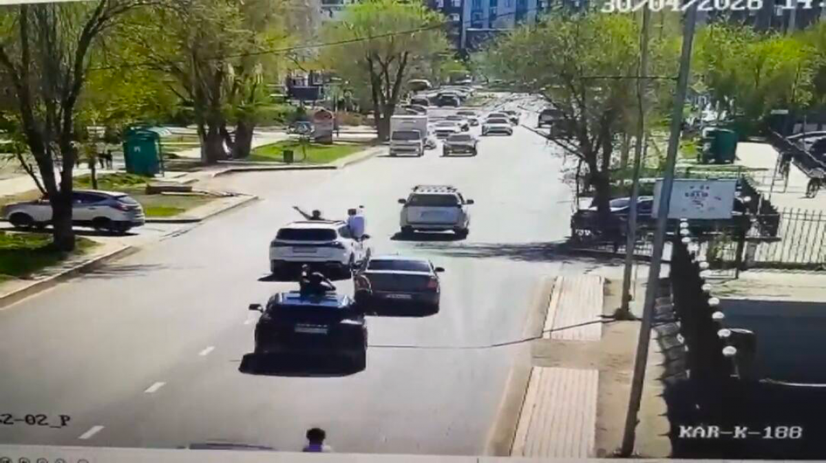 Опасные манёвры и езда «на показ»: водителей задержали в Карагандинской области