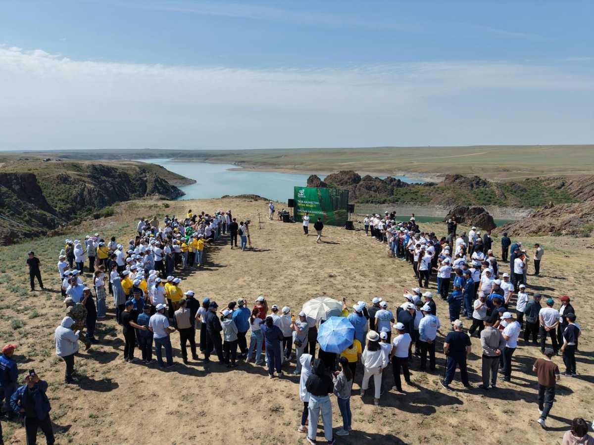 Более 200 тонн отходов за день: как Алматинская область очищает туристические маршруты
