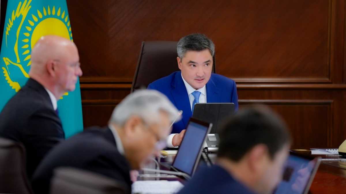 Бектенов запретил снижать объёмы и финансирование ремонтных работ на энергообъектах
