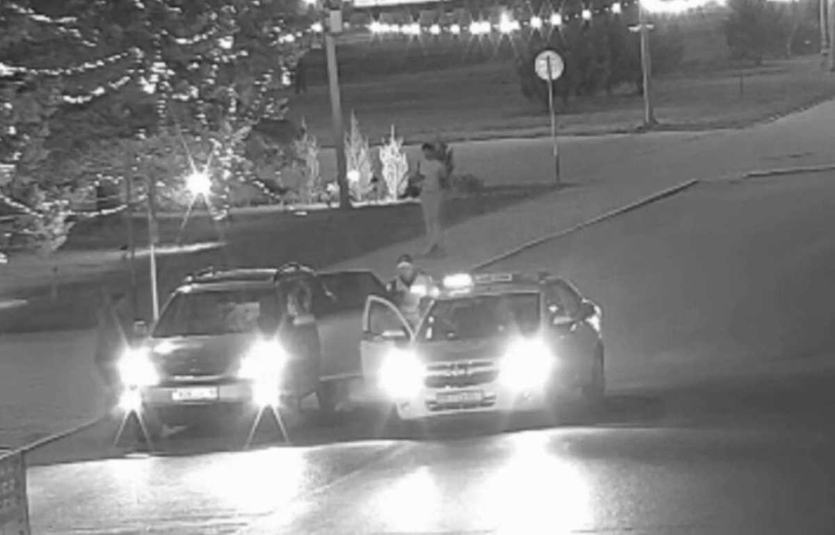 Экстренно доставили в больницу: полицейские спасли ребёнка в Абайской области