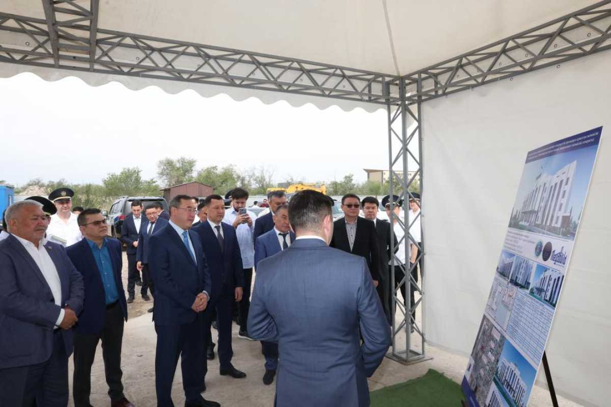 Марат Султангазиев принял участие в закладке капсулы времени в областном центре