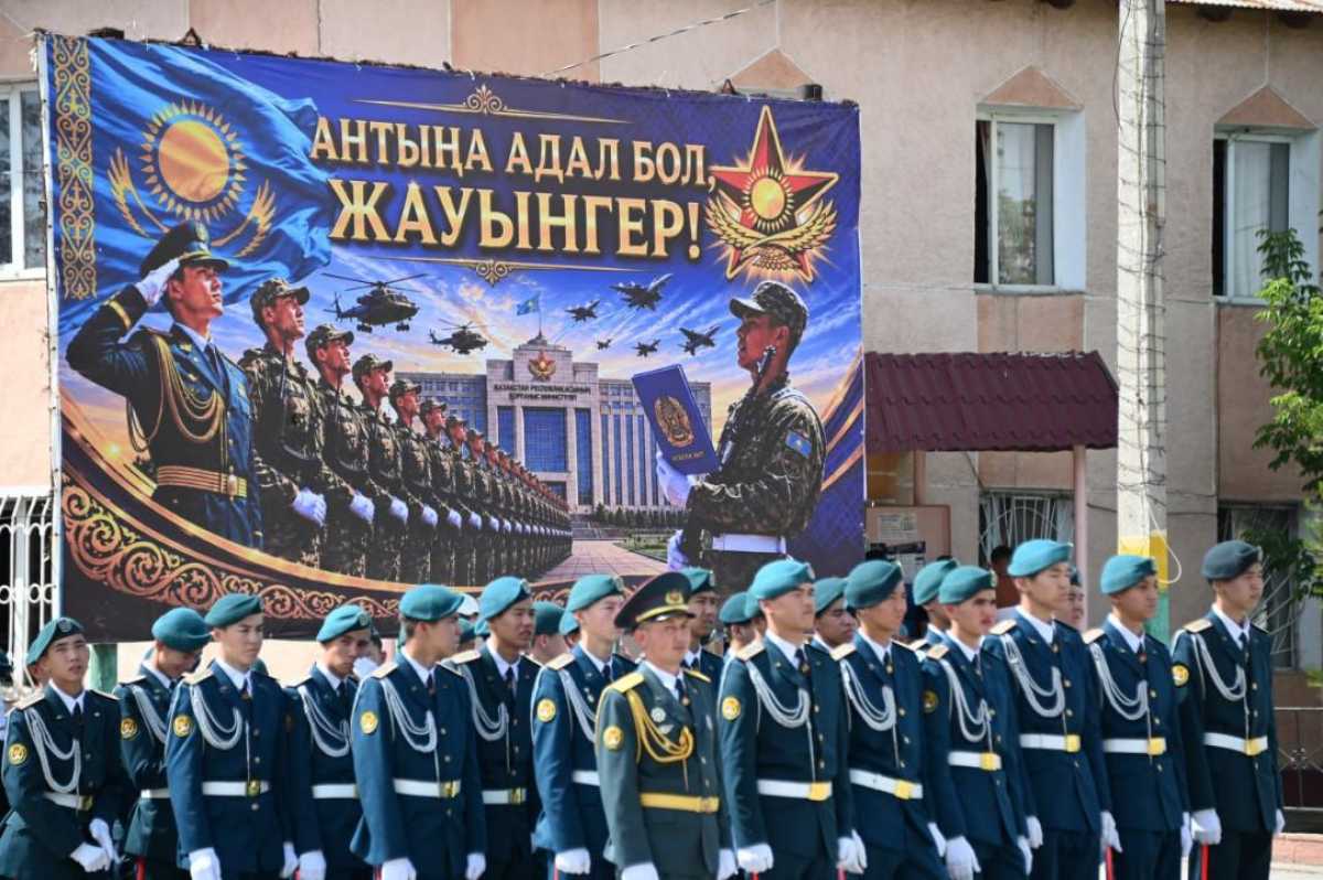 В Сухопутных войсках свыше трех тысяч молодых солдат присягнули на верность Казахстану