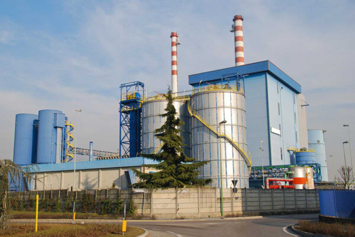 Три мусоросжигательных завода планируют построить в крупнейших городах Казахстана