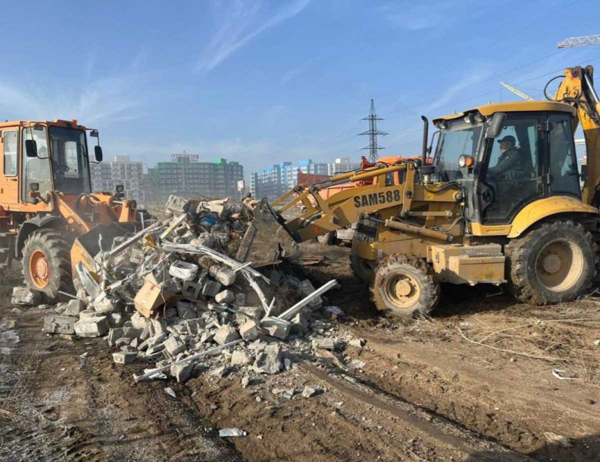 Власти Алматинской области добиваются ответственности за захламление земельных участков