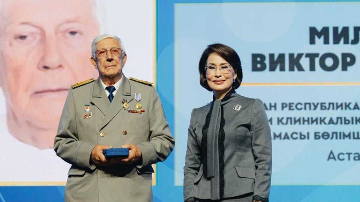 Ветеран военной медицины удостоен звания «Заслуженный врач Казахстана»