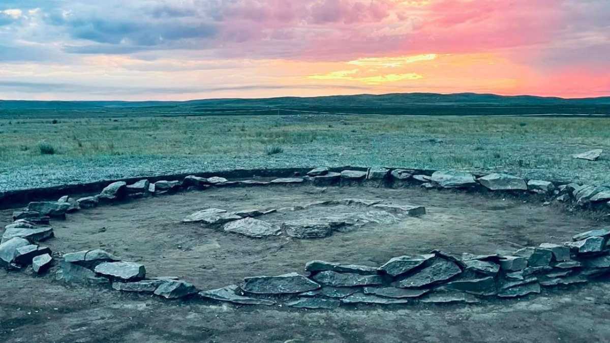 Тайны двух цивилизаций скрывал древний курган в Карагандинской области