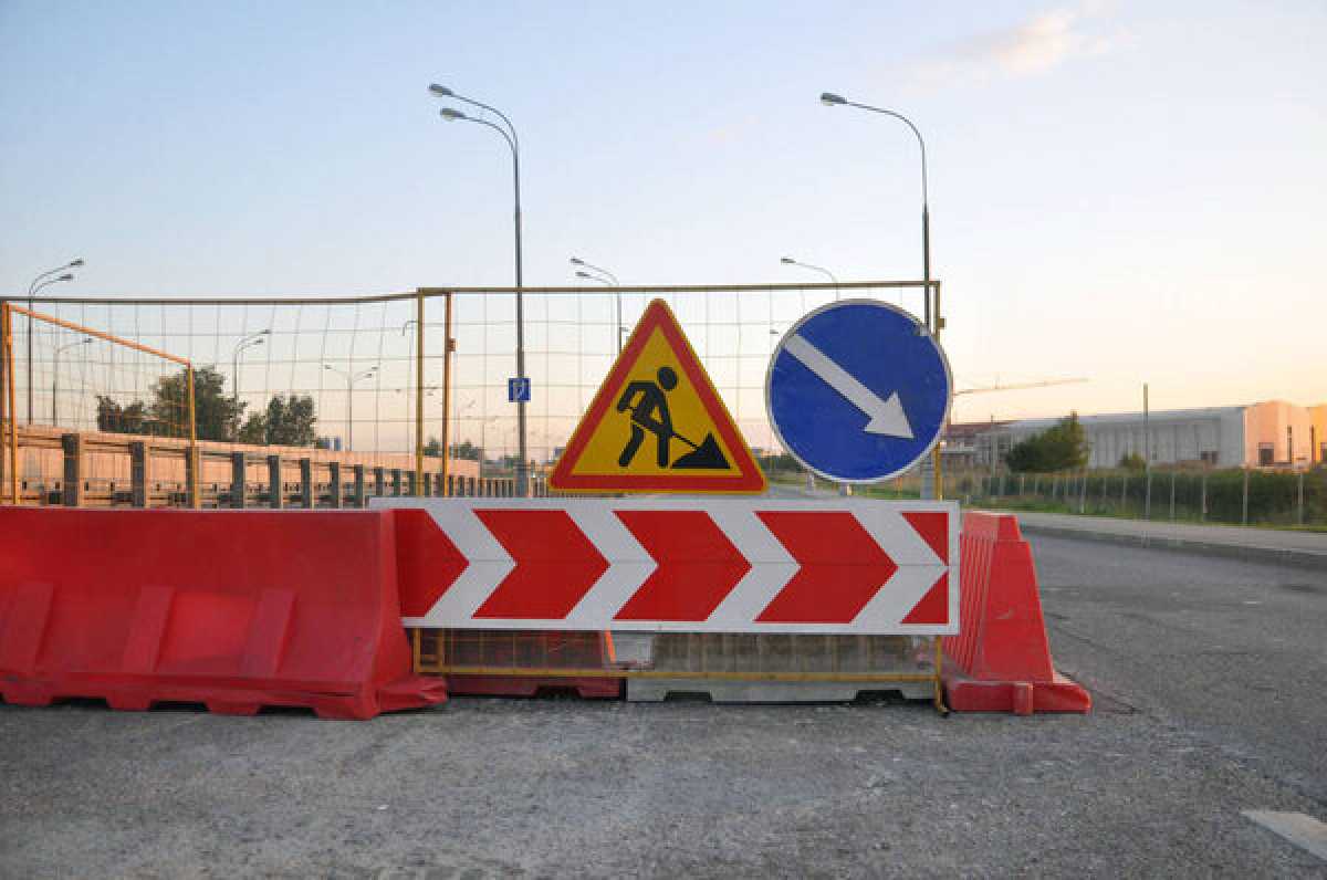 Участок улицы Сыганак частично перекрыли в Астане